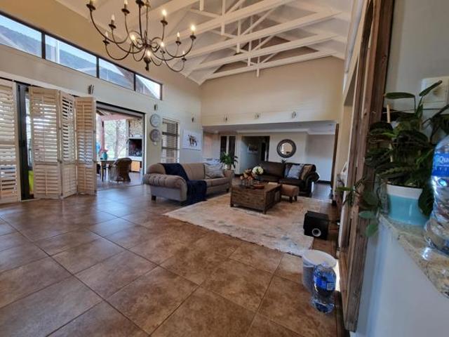 House for sale in Kgalagadi, Northern Cape