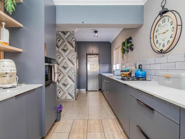 House for sale in North West