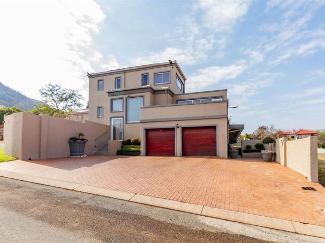 House for sale in North West