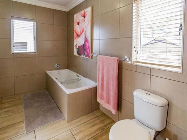 House for sale in North West