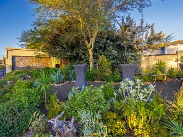 House for sale in Cape Town, Western Cape