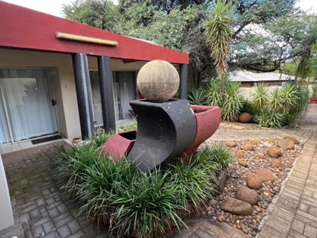House for sale in Kgalagadi, Northern Cape
