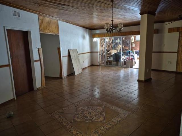 House for sale in Kgalagadi, Northern Cape