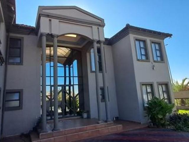 House for rent in Waterkloof, Gauteng