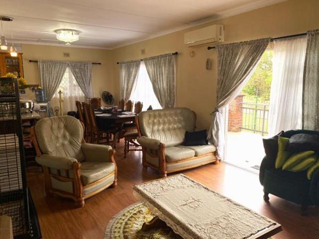 House for sale in Ugu District Municipality, Kwazulu-natal