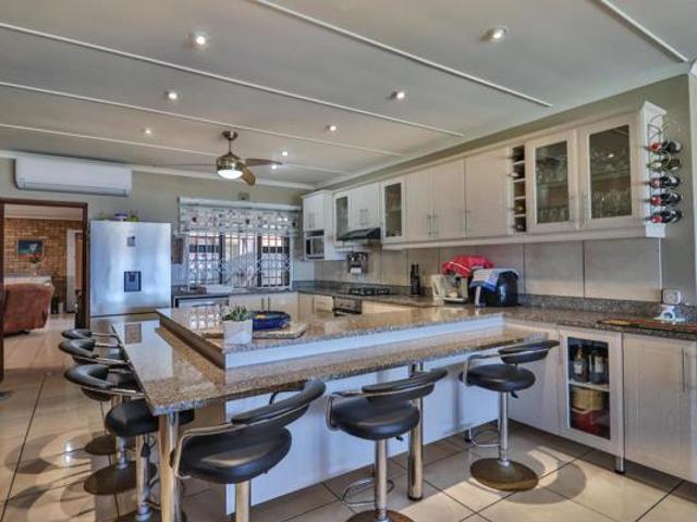 House for sale in Ugu District Municipality, Kwazulu-natal