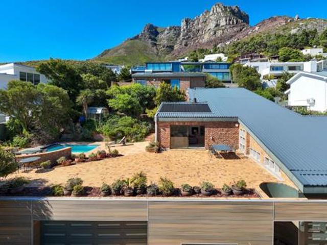 House for sale in Cape Town, Western Cape