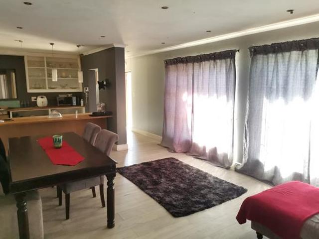 House for sale in Cape Town, Western Cape