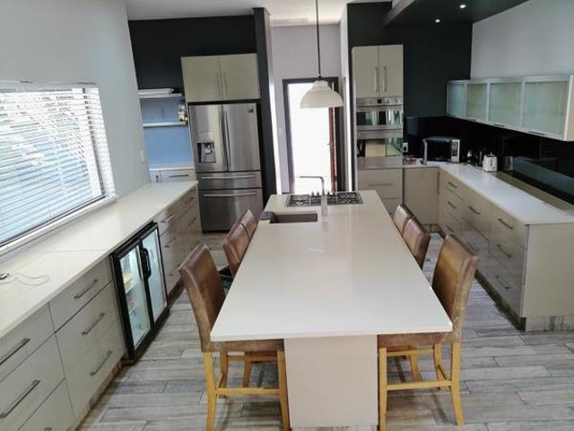 House for sale in Richards Bay, uMhlathuze Local Municipality