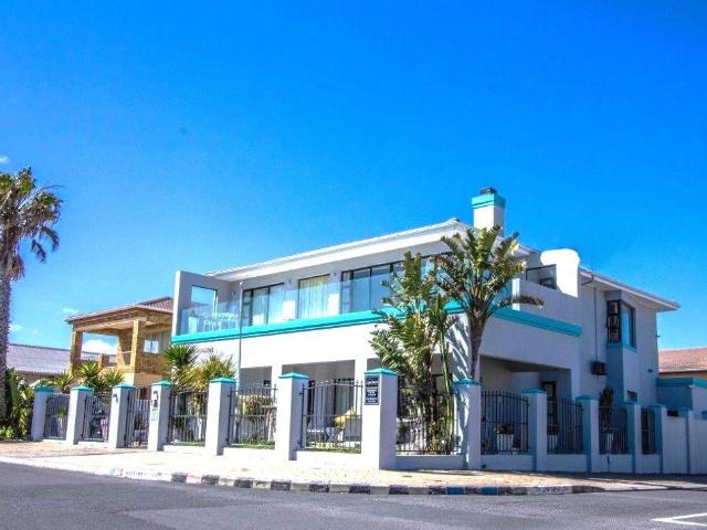 House for sale in Melkbosstrand, Western Cape