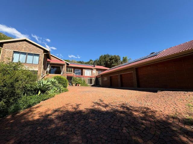 House for sale in Waterkloof, Gauteng