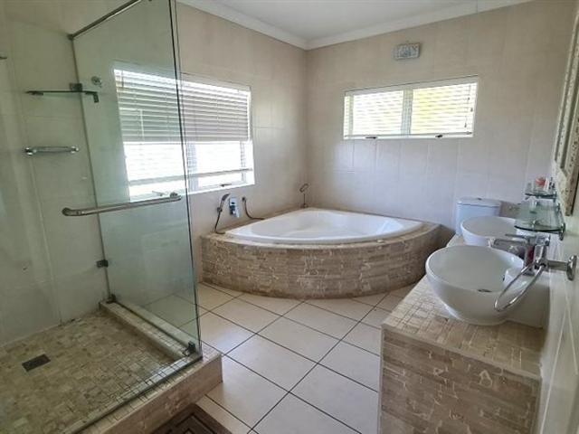 House for sale in Ugu District Municipality, Kwazulu-natal