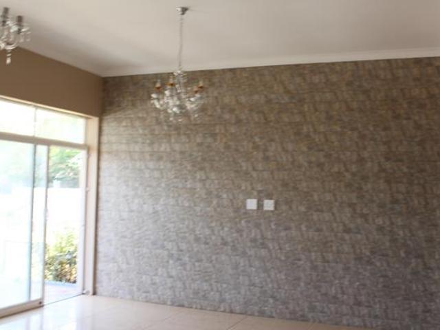 House for rent in Waterkloof, Gauteng