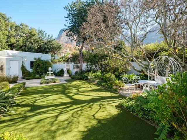 House for sale in Cape Town, Western Cape