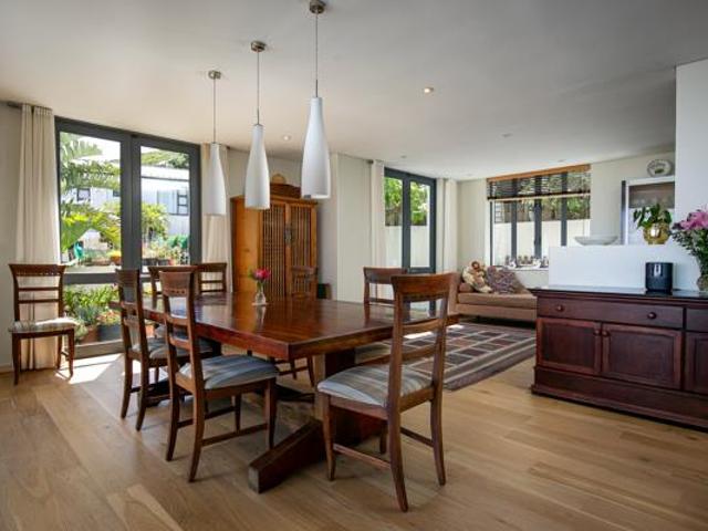 House for sale in Cape Town, Western Cape