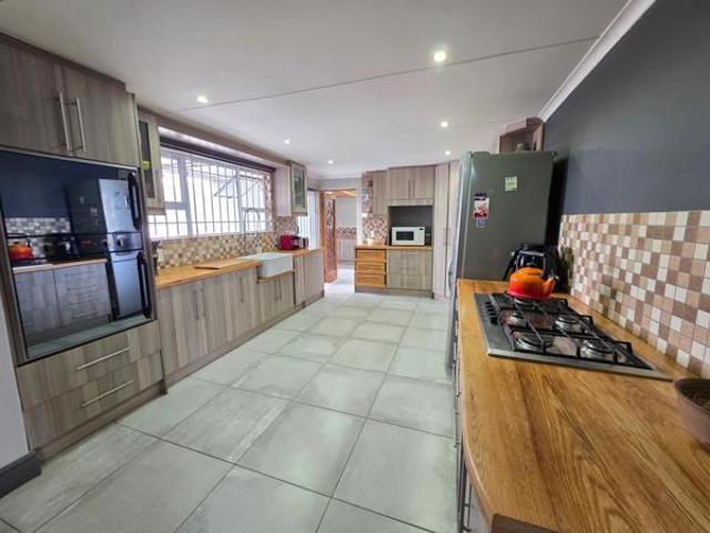 House for sale in Groot Brak Rivier, Western Cape