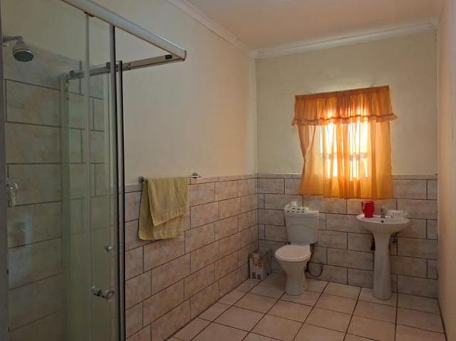 House for sale in Oudtshoorn Local Municipality, Garden Route District Municipality