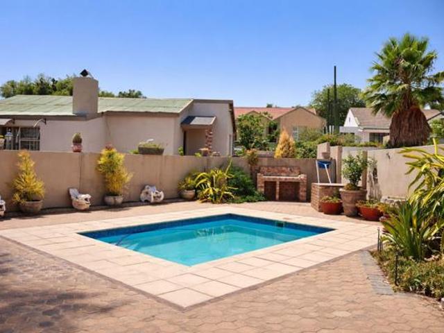 House for sale in Groot Brak Rivier, Western Cape
