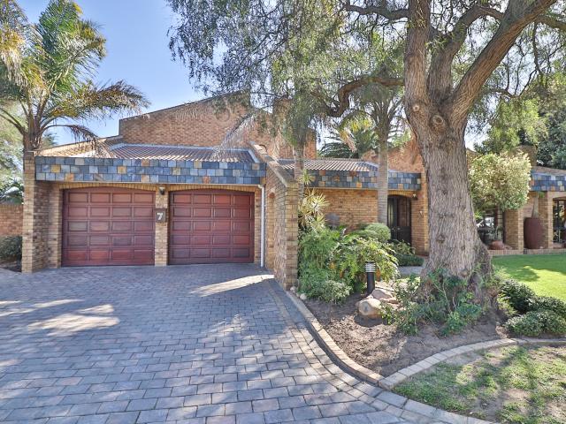 House for sale in Parow, Western Cape