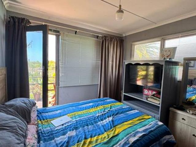 House for sale in Jeffreys Bay, Kouga Local Municipality