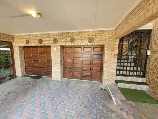 House for sale in Cape St Francis, Eastern Cape