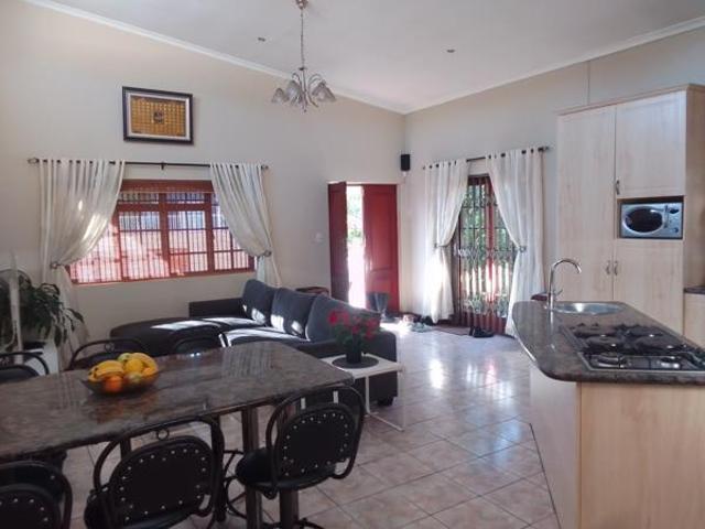 House for sale in Cape Town, Western Cape