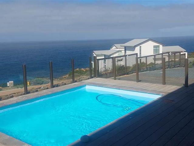 House for sale in Groot Brak Rivier, Western Cape