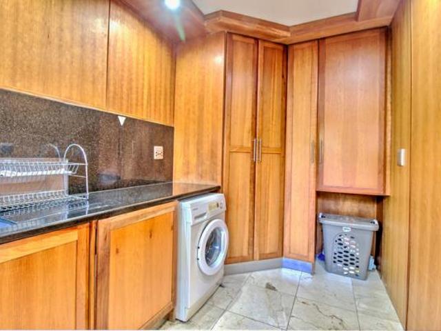 House for sale in Cape Town, Western Cape