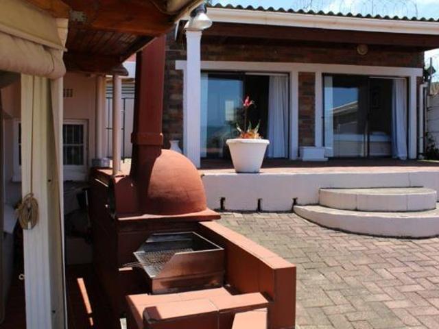 House for sale in Ugu District Municipality, Kwazulu-natal