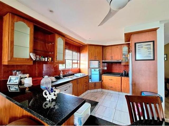 House for sale in Ugu District Municipality, Kwazulu-natal