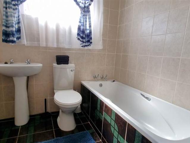 House for sale in Ugu District Municipality, Kwazulu-natal