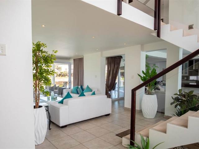 House for sale in Bushmans River Mouth, Eastern Cape