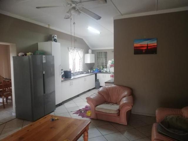 House for sale in Ugu District Municipality, Kwazulu-natal