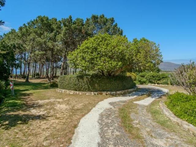 House for sale in Cape Town, Western Cape