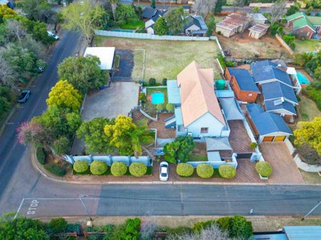 House for sale in North West