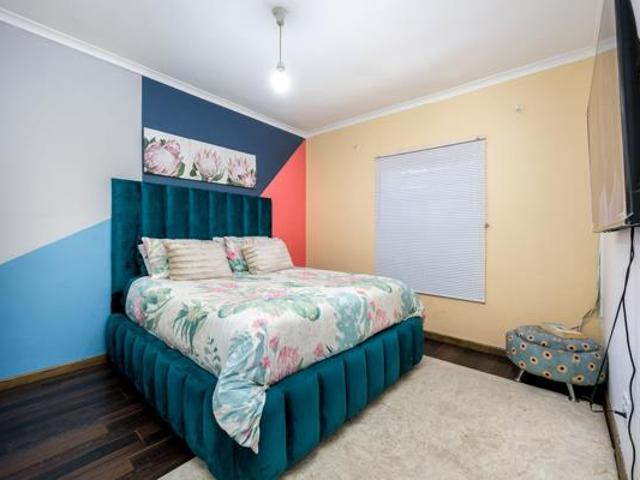 House for sale in Cape Town, Western Cape