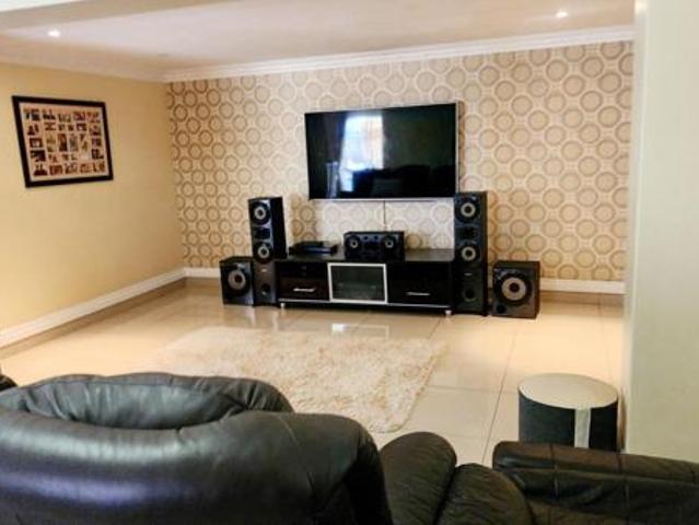House for sale in Seaview, Kwazulu-natal