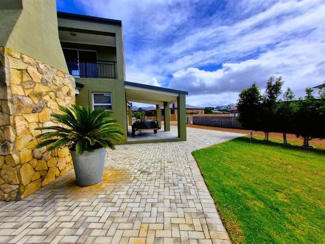 House for sale in Groot Brak Rivier, Western Cape