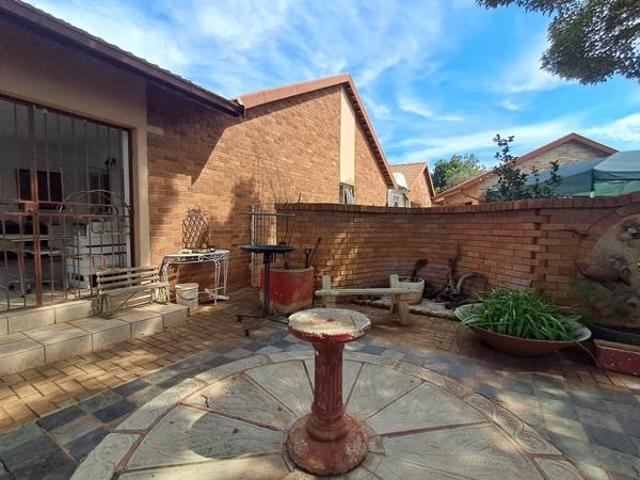 House for sale in Dr Kenneth Kaunda, North West