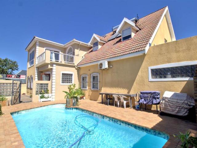 House for sale in Strand, Western Cape