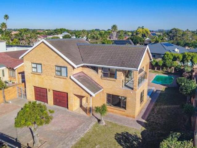 House for sale in Port Elizabeth, Eastern Cape