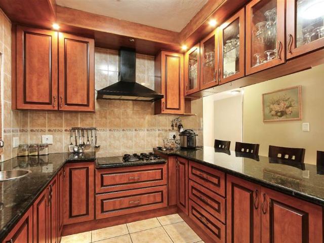 House for sale in Cape Town, Milnerton