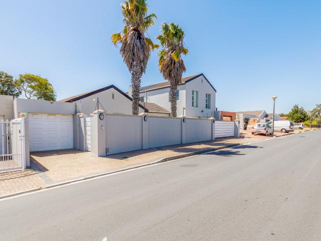 House for rent in Table View
