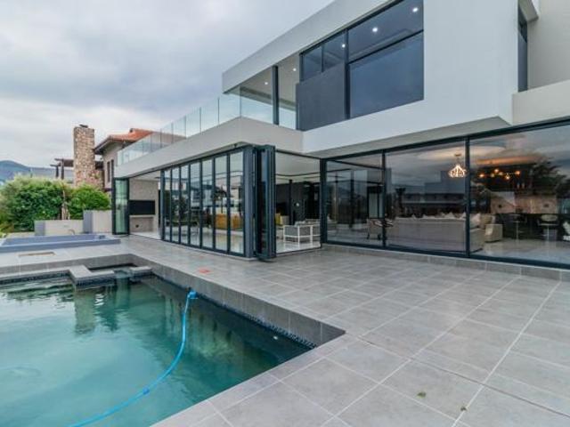 House for sale in North West