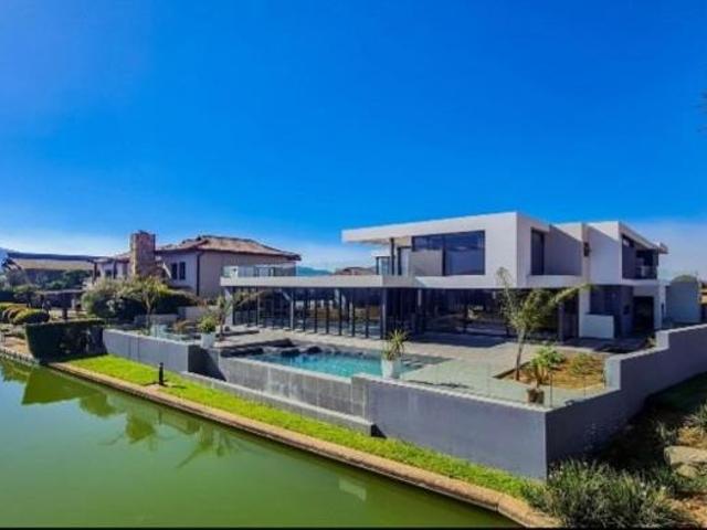 House for sale in North West