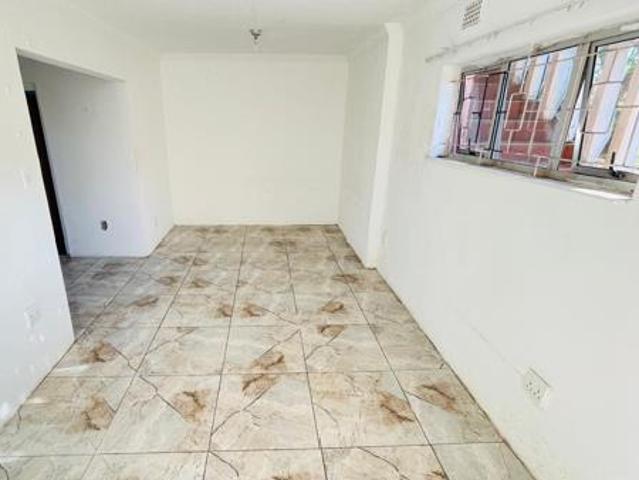 House for sale in Tongaat Beach, Kwazulu-natal