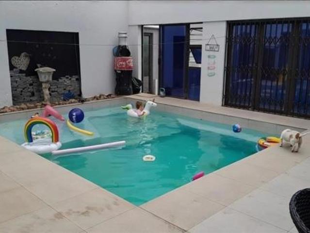 House for sale in Ugu District Municipality, Kwazulu-natal