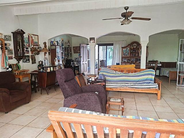 House for sale in Ugu District Municipality, Kwazulu-natal
