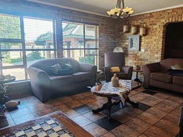 House for sale in Oranjeville, Free State