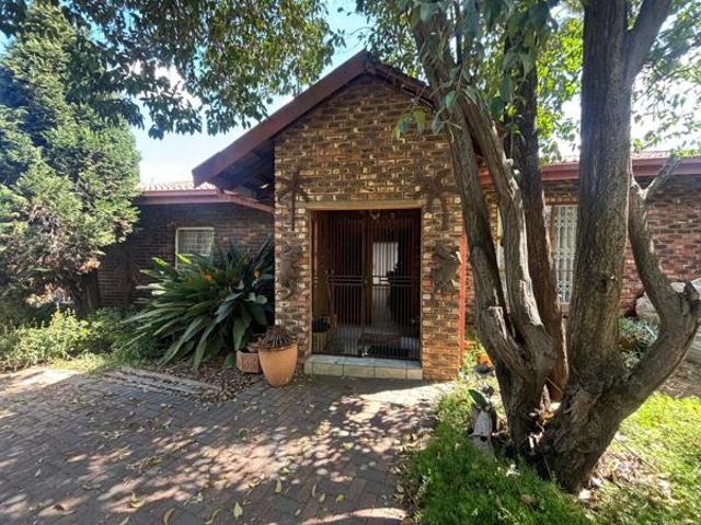House for sale in Vereeniging, Emfuleni Local Municipality
